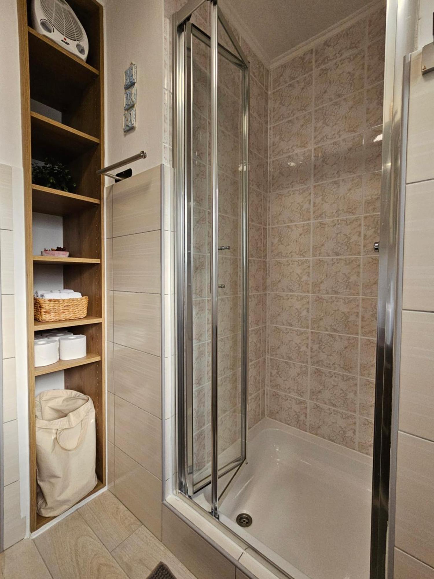 Holiday Home Baricevic โพเซดารเย ภายนอก รูปภาพ